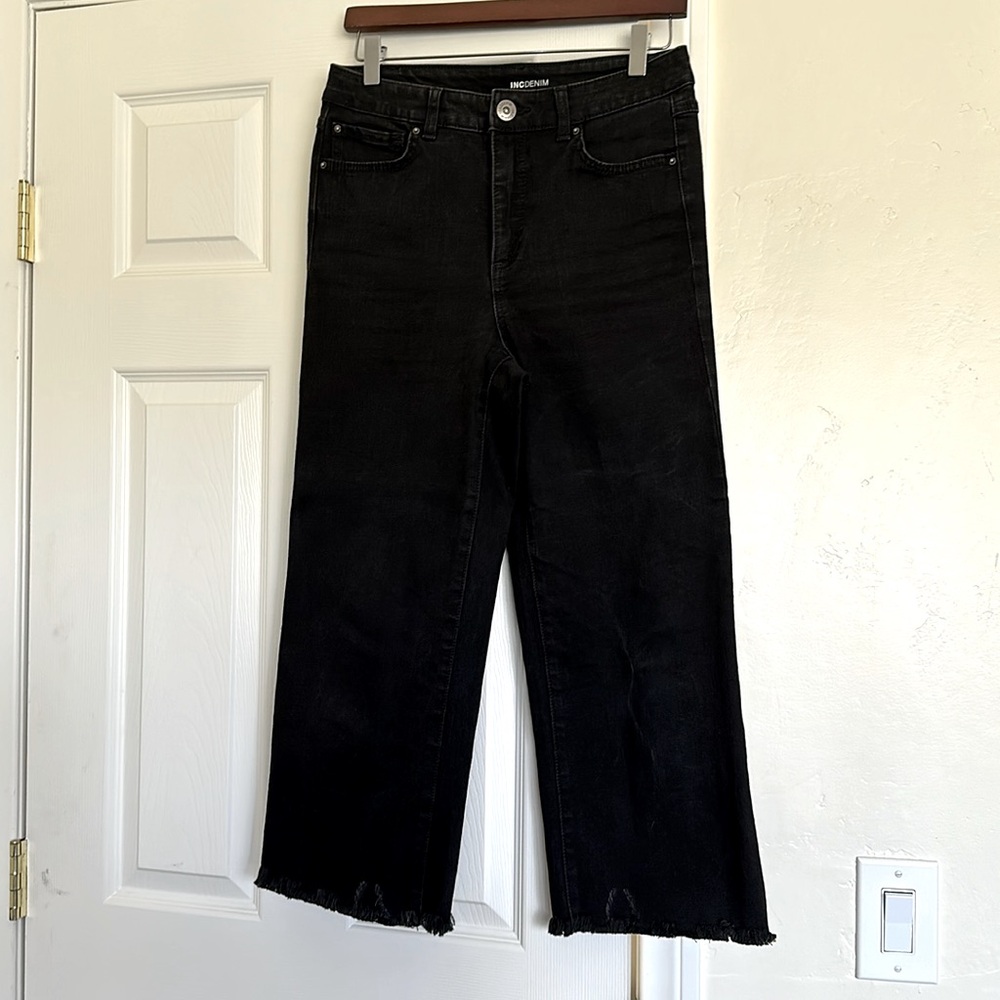 INC high waist black, crop jeans